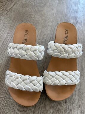 Boutique by Corkys White Braided Wedge Sandals - Size 9
